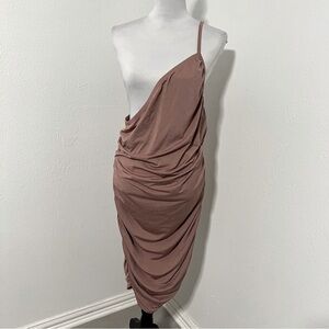 NWT PRETTY LITTLE THING Women’s Plus 16 Rose Ruched One Shoulder Bodycon Dress